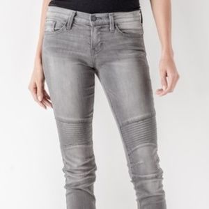 FLYING MONKEY Moto Style Skinny Jean.